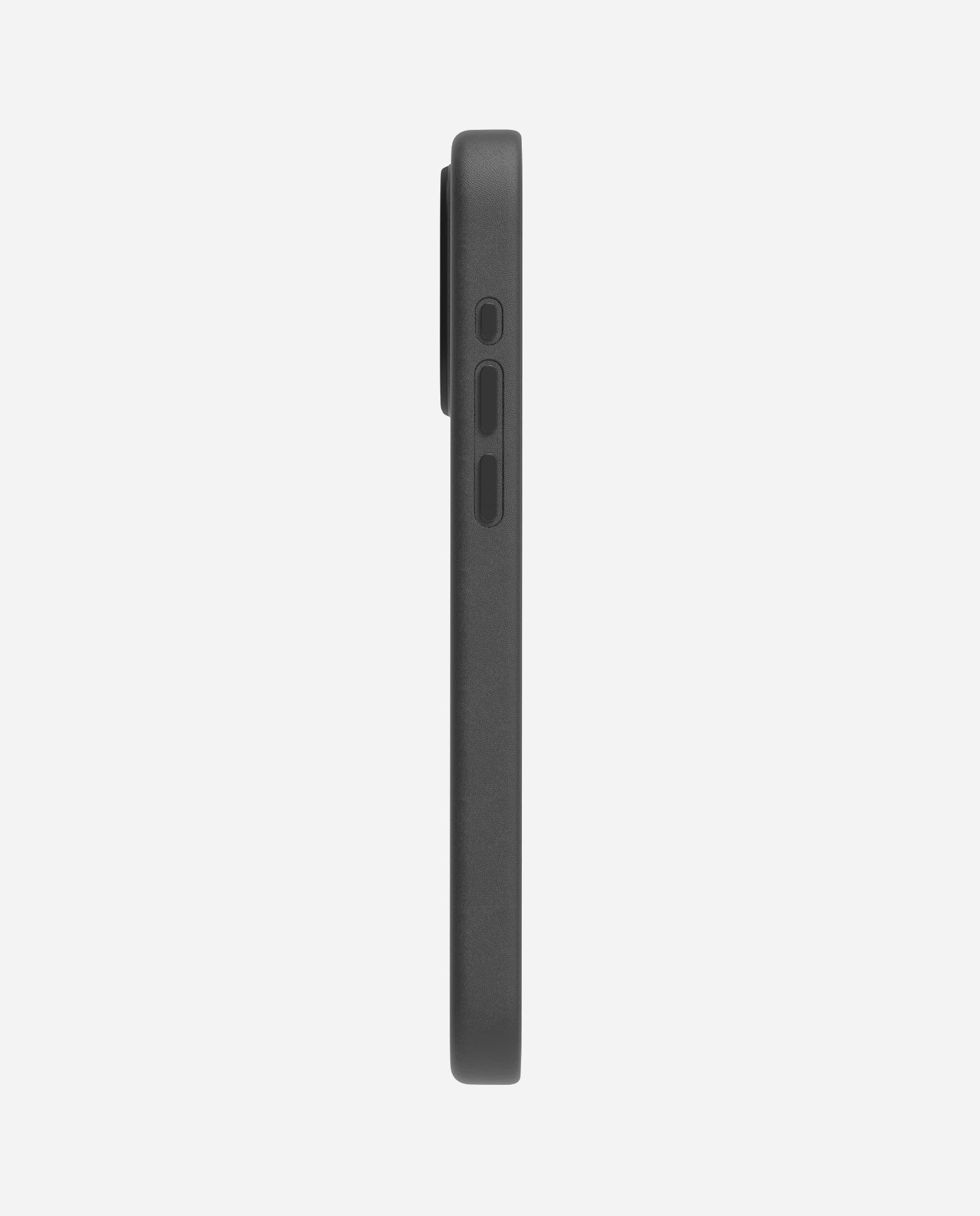 Scratch-resistant iPhone 15 case with MagSafe