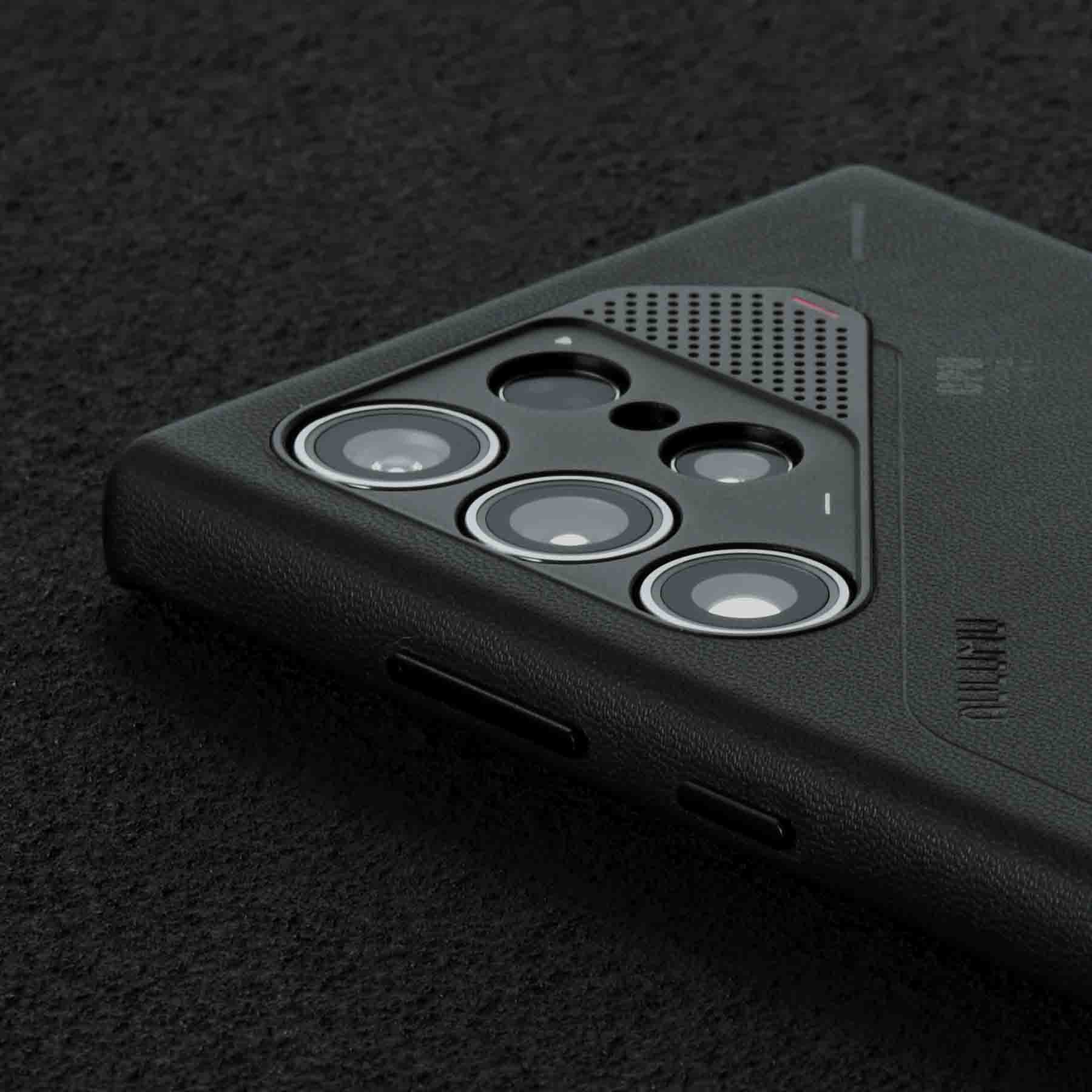 Full-Protected Camera Frame